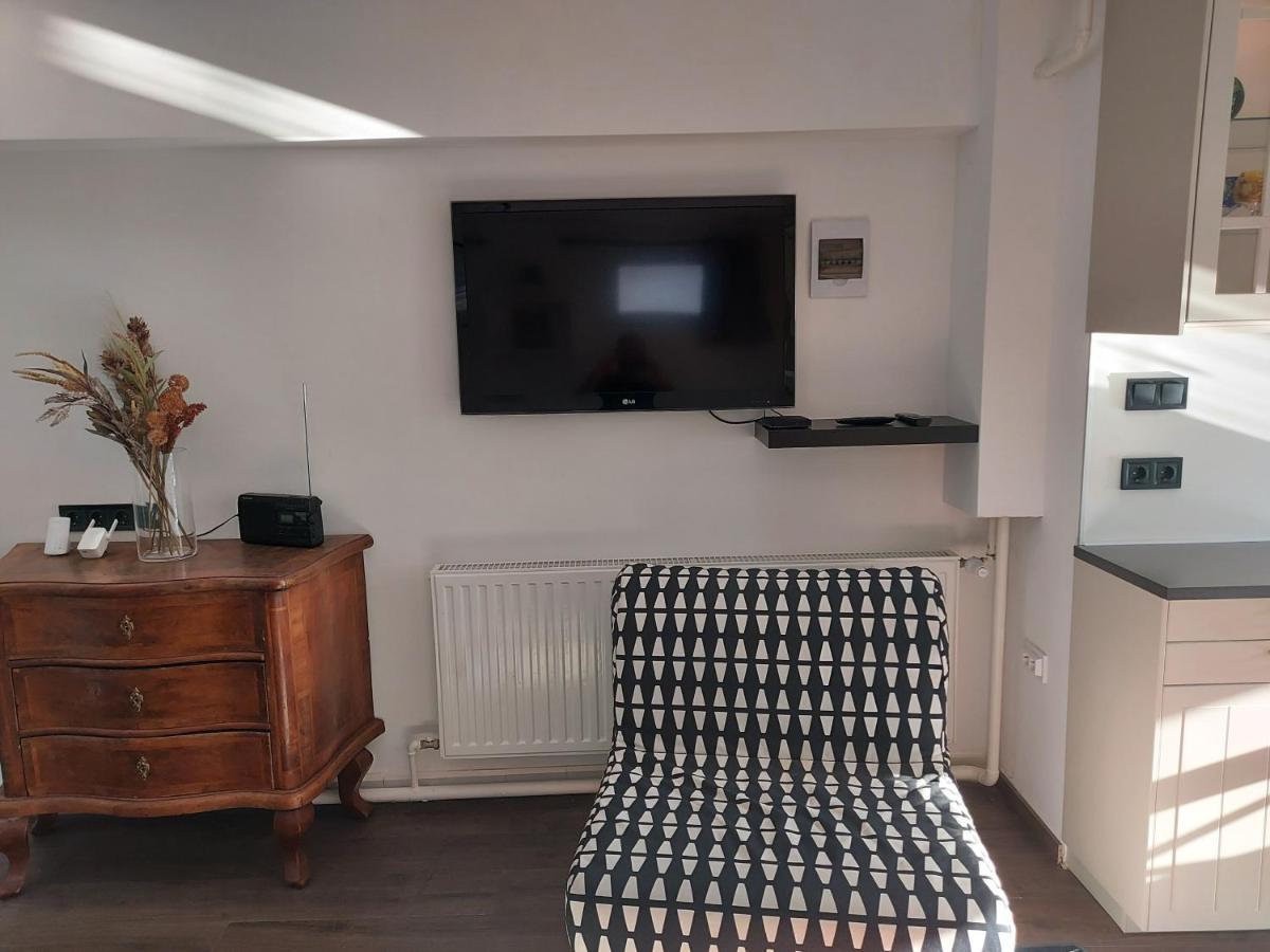2+2Szemelyes Apartman Kerttel Apartment Szekesfehervar Luaran gambar