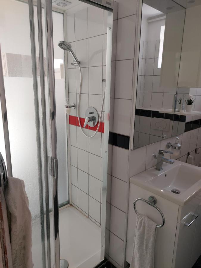 2+2Szemelyes Apartman Kerttel Apartment Szekesfehervar Luaran gambar
