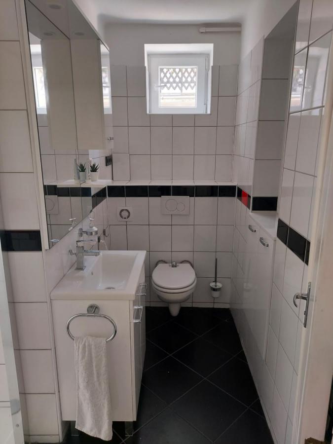 2+2Szemelyes Apartman Kerttel Apartment Szekesfehervar Luaran gambar