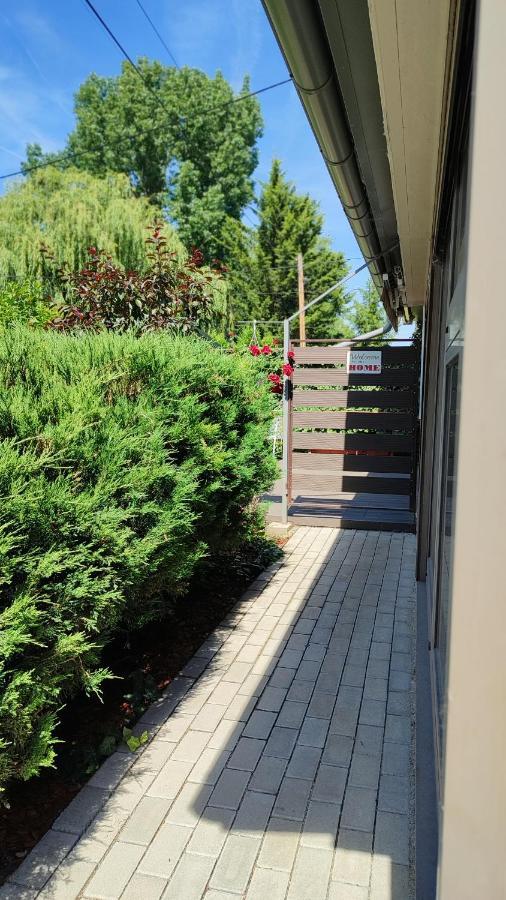 2+2Szemelyes Apartman Kerttel Apartment Szekesfehervar Luaran gambar